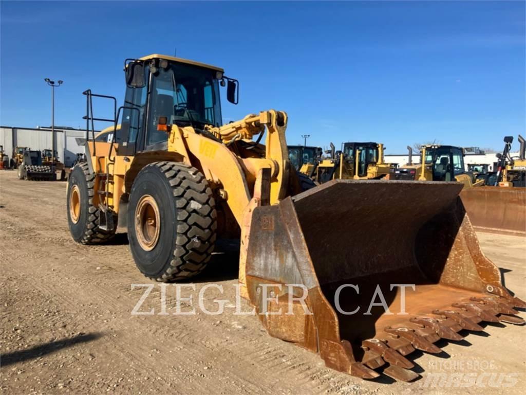 CAT 966G Incarcator pe pneuri