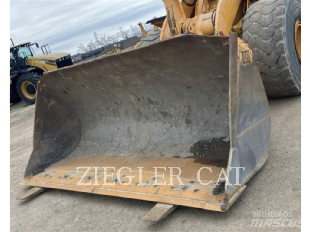 CAT 966G Incarcator pe pneuri