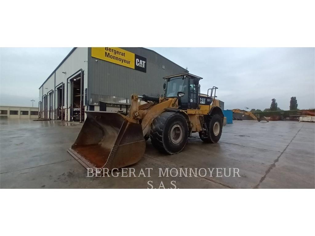 CAT 966K Incarcator pe pneuri