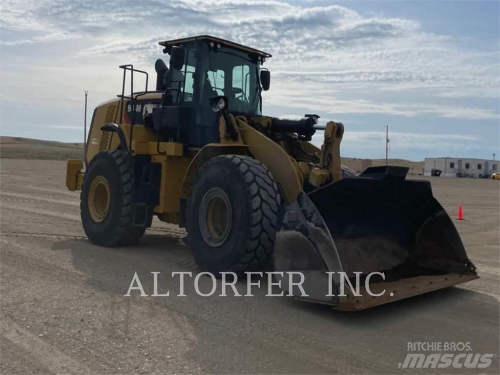 CAT 966M Buldozere pe senile