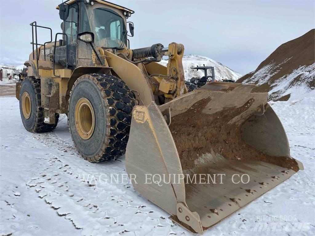 CAT 966M Incarcator pe pneuri