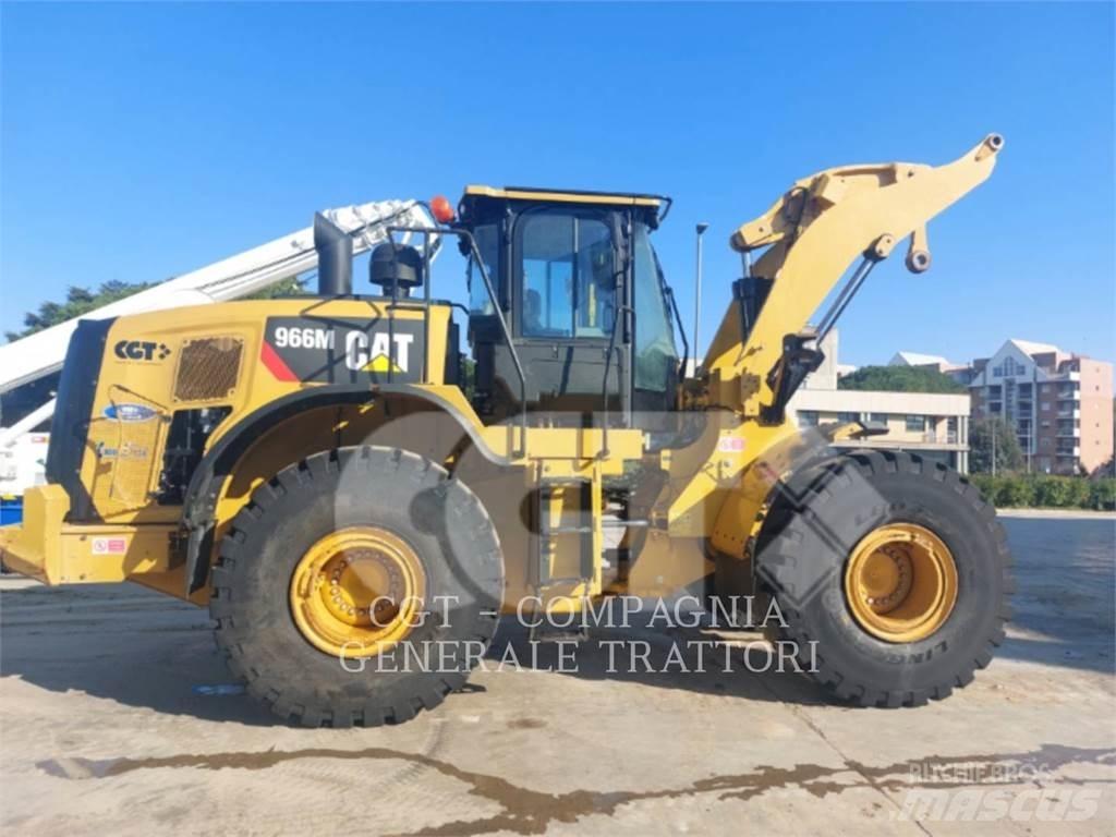 CAT 966M Incarcator pe pneuri