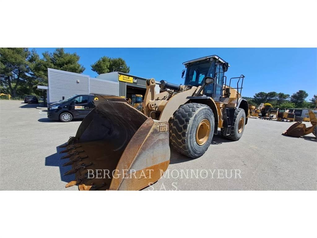 CAT 966M Incarcator pe pneuri