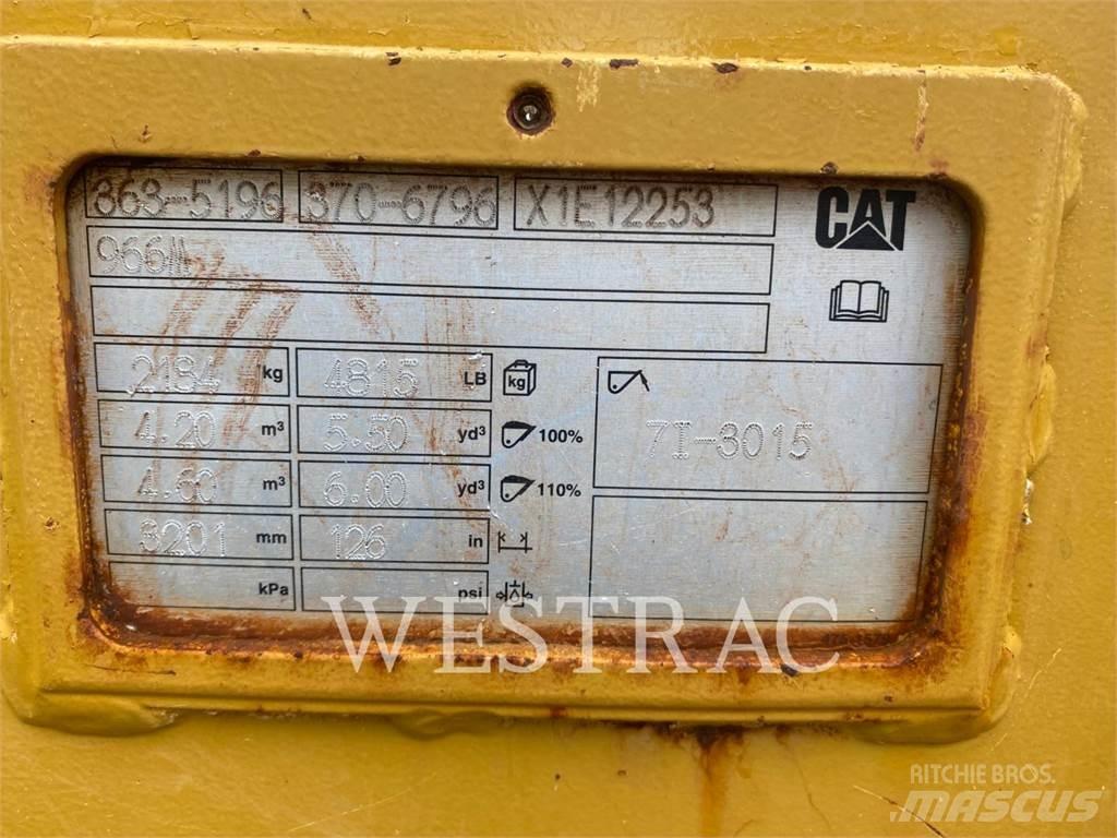 CAT 966M Incarcator pe pneuri