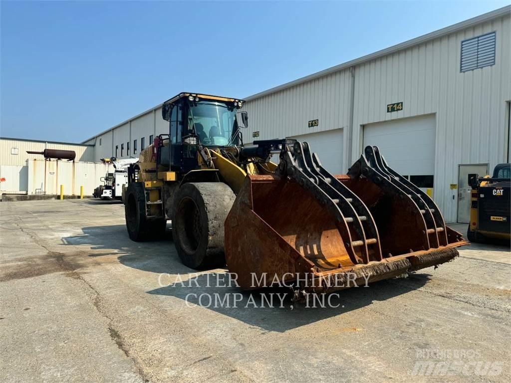 CAT 966M Incarcator pe pneuri