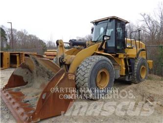 CAT 966M Incarcator pe pneuri