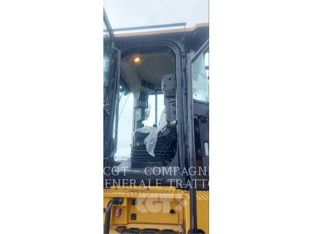 CAT 966M Incarcator pe pneuri