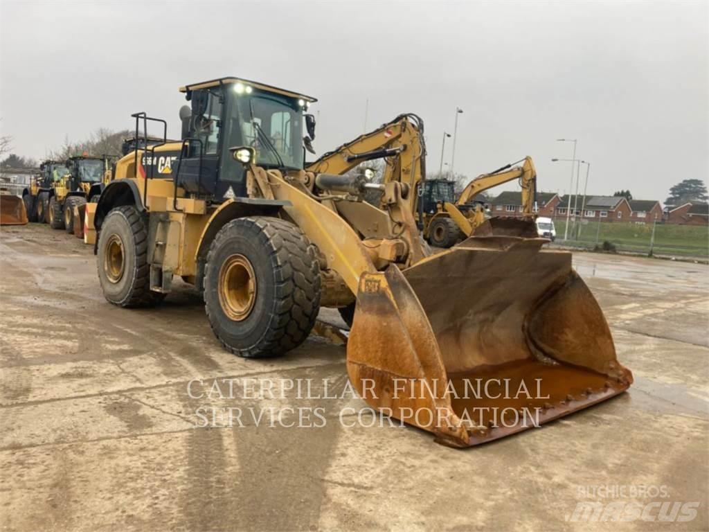 CAT 966M Incarcator pe pneuri