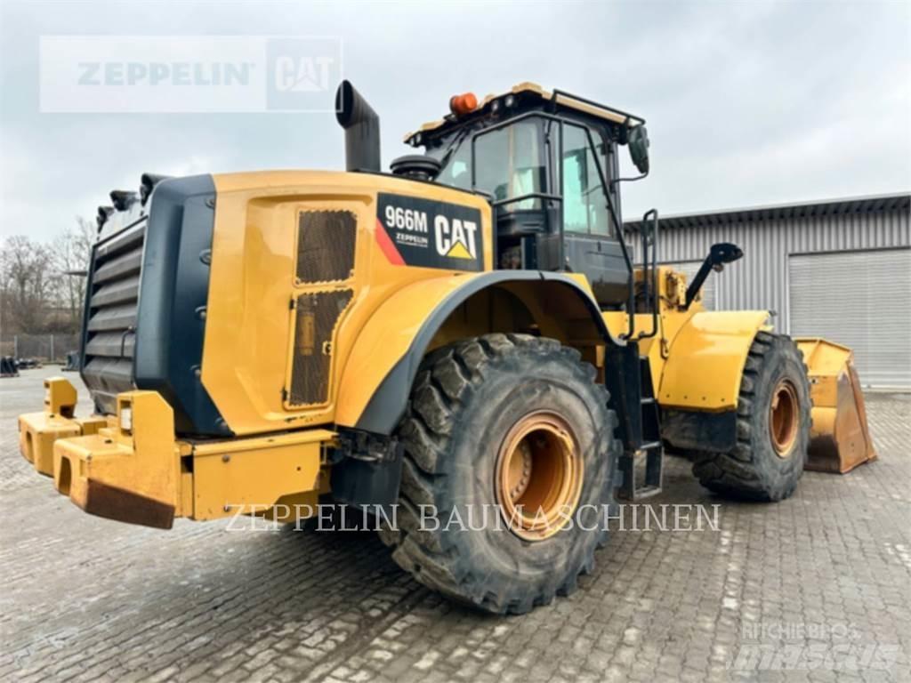CAT 966M Incarcator pe pneuri