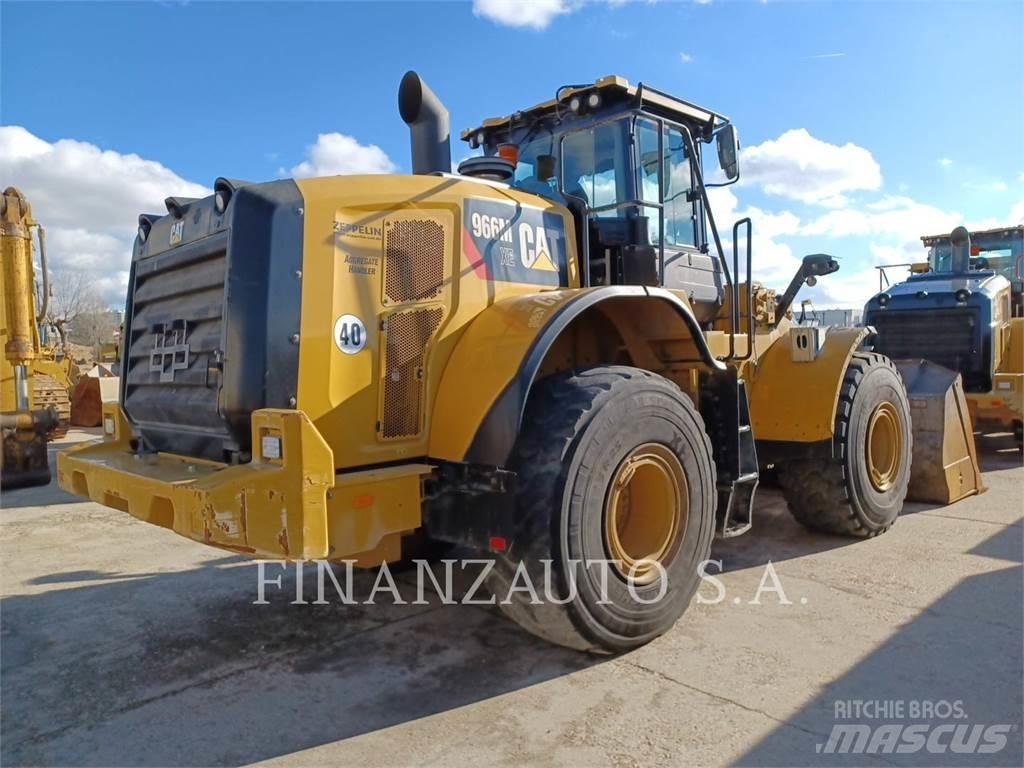 CAT 966M Incarcator pe pneuri