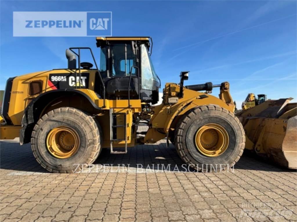 CAT 966M Incarcator pe pneuri