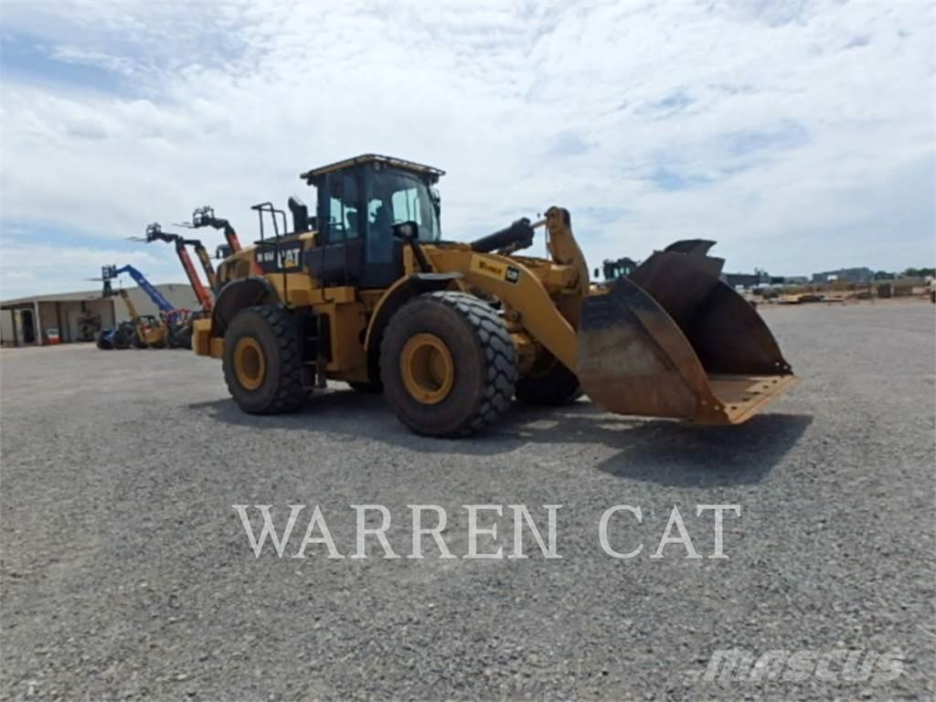 CAT 966M Incarcator pe pneuri