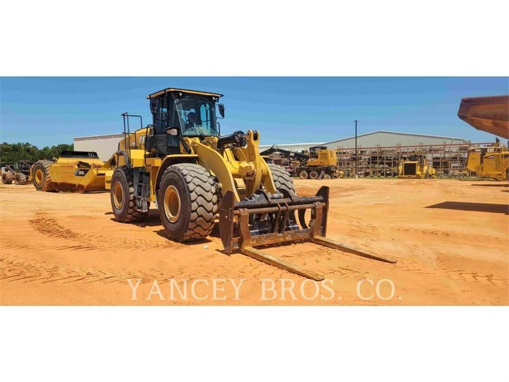 CAT 966M Incarcator pe pneuri