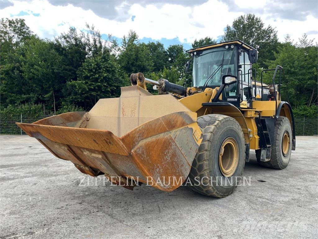 CAT 966M Incarcator pe pneuri