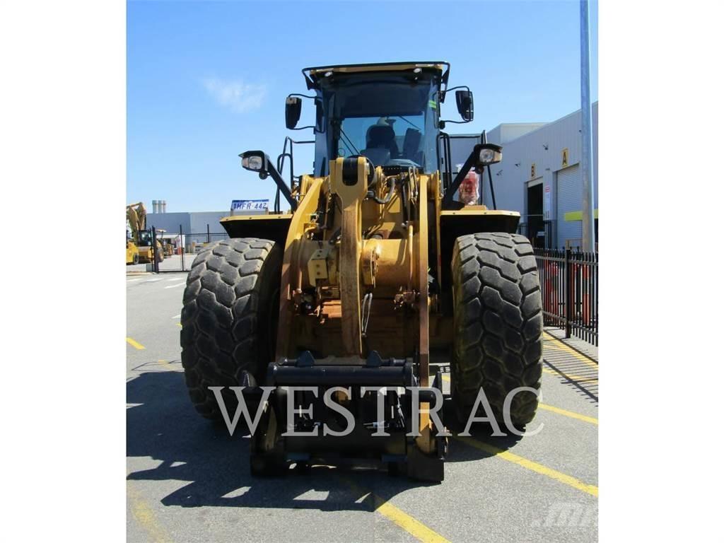 CAT 966M Incarcator pe pneuri