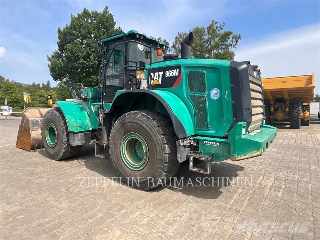 CAT 966M Incarcator pe pneuri