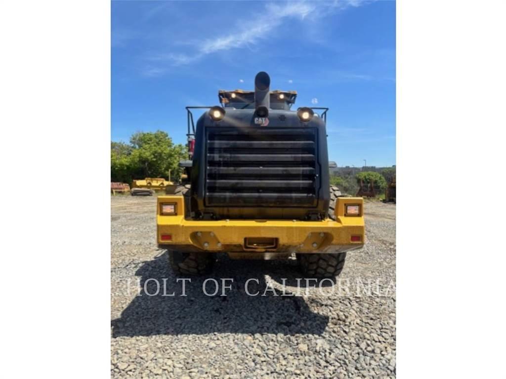 CAT 966M Incarcator pe pneuri