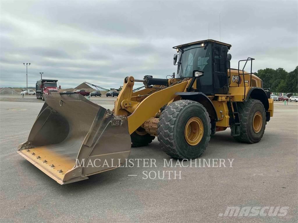 CAT 966M Incarcator pe pneuri