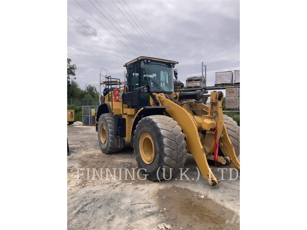 CAT 966M Incarcator pe pneuri