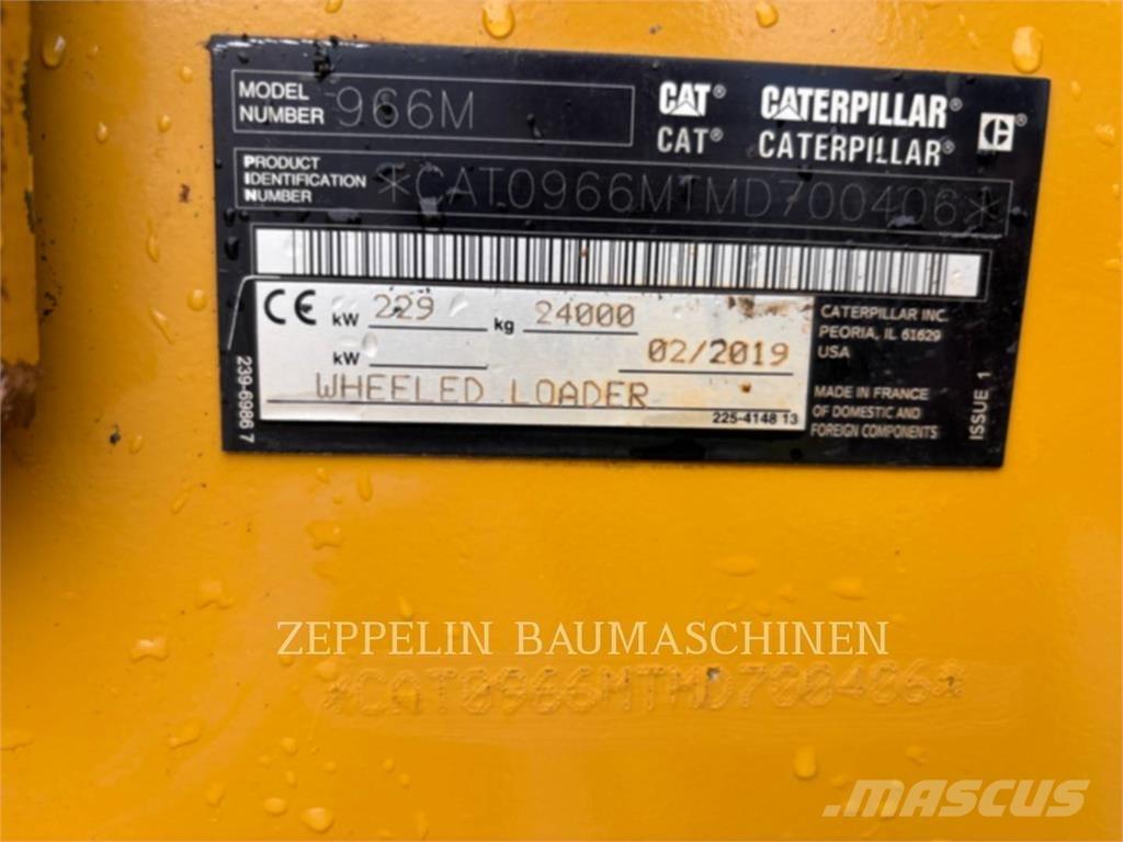 CAT 966M Incarcator pe pneuri