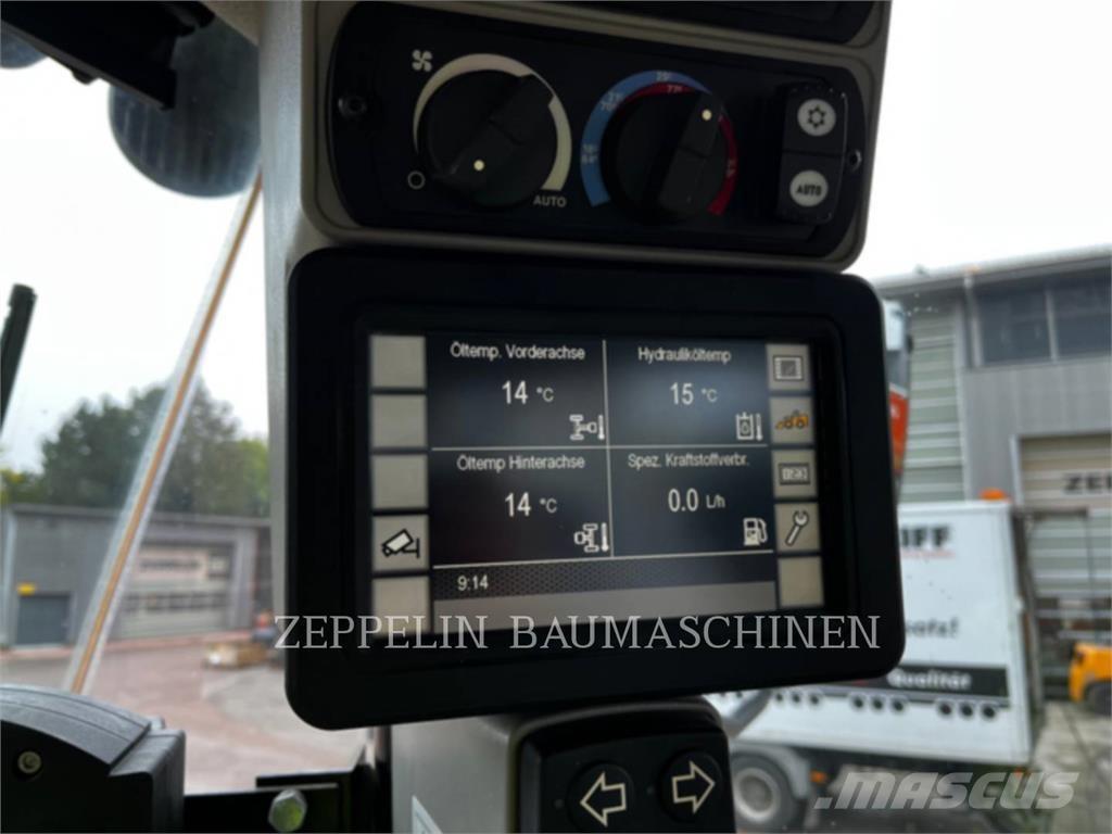 CAT 966M Incarcator pe pneuri