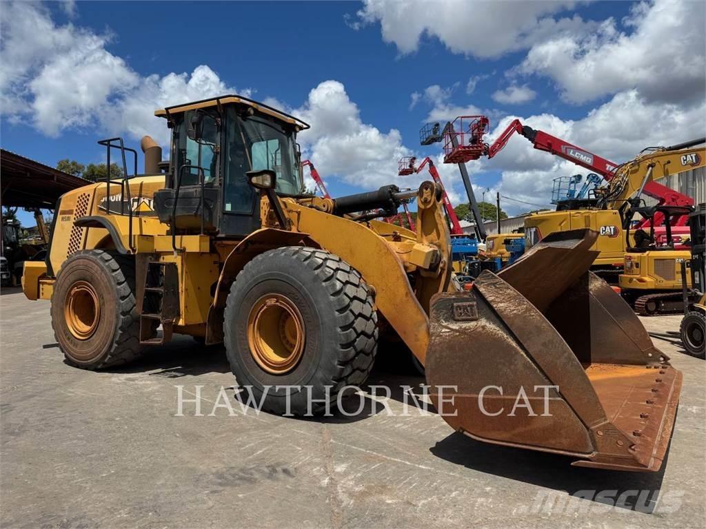 CAT 966M Incarcator pe pneuri