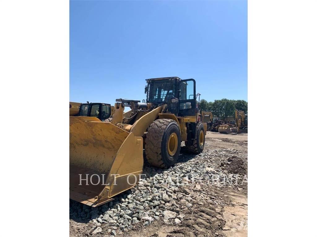 CAT 966M HL Incarcator pe pneuri