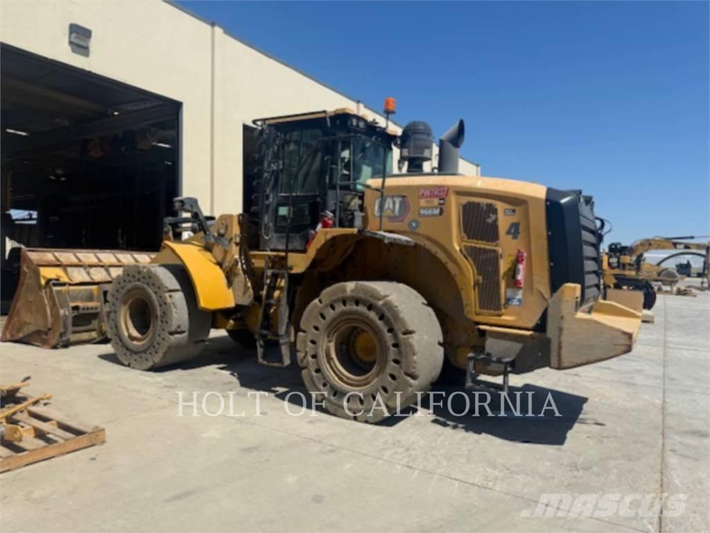 CAT 966M HL Incarcator pe pneuri