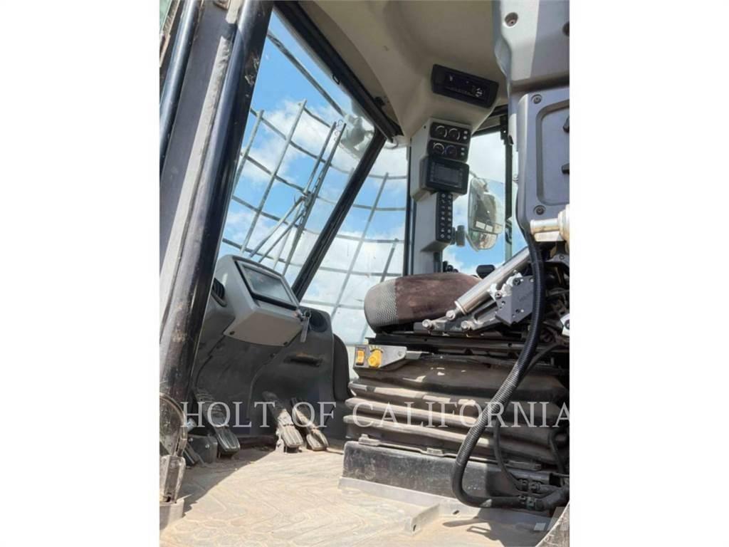 CAT 966M HL Incarcator pe pneuri
