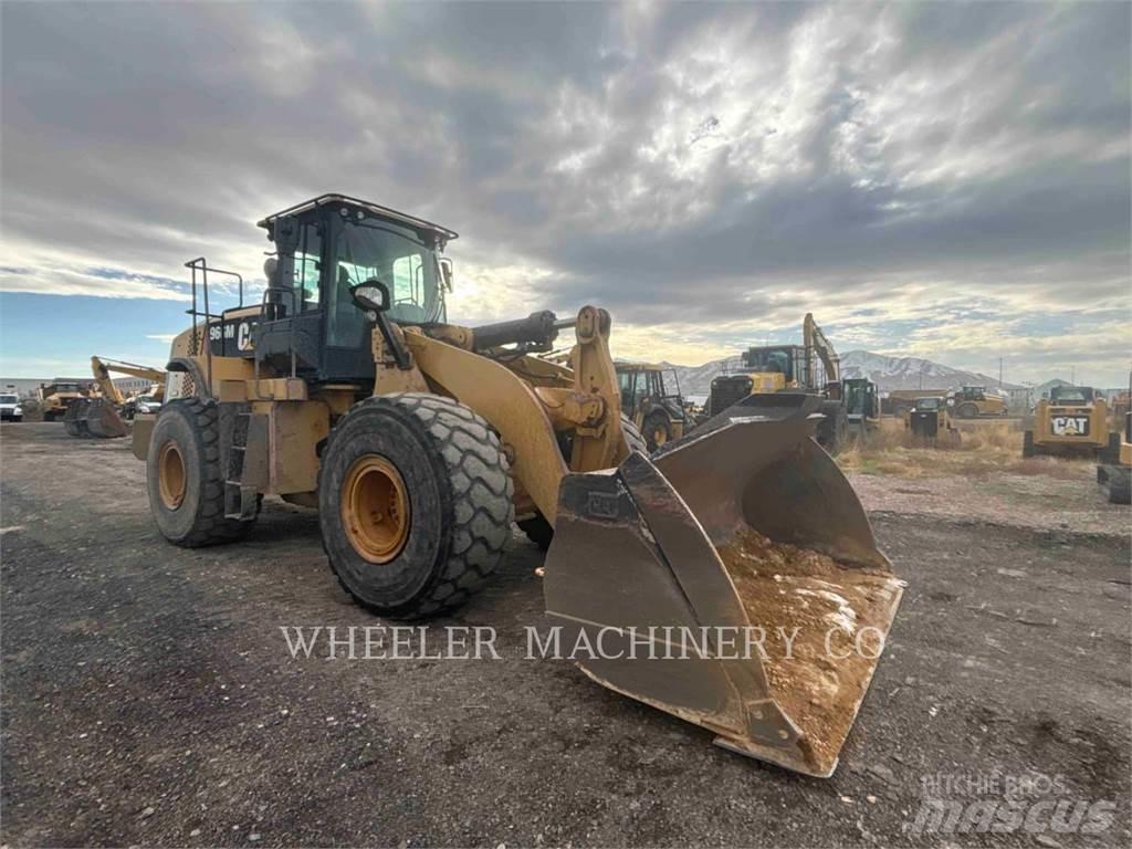 CAT 966M QC 3V Incarcator pe pneuri