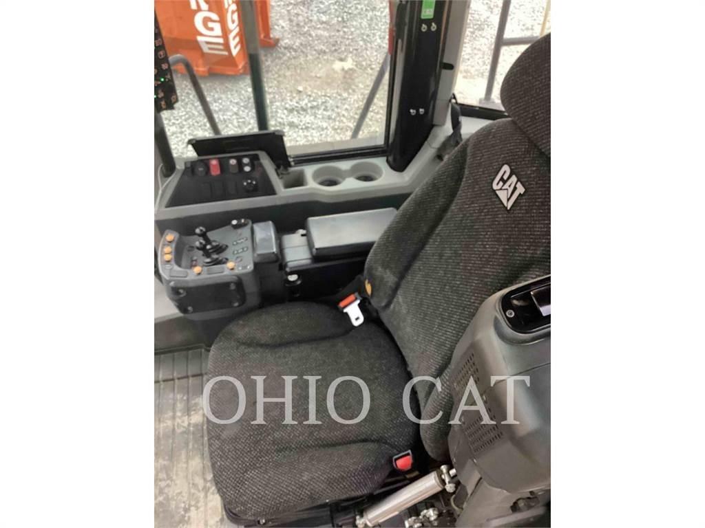 CAT 966M XE Incarcator pe pneuri