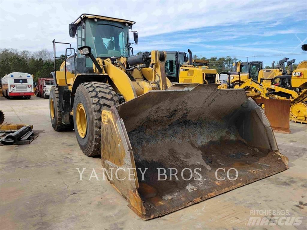 CAT 966M XE Incarcator pe pneuri