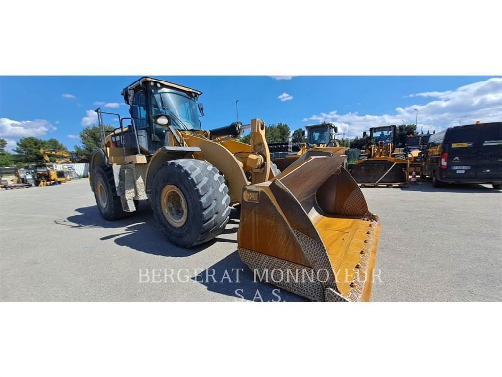 CAT 966M XE Incarcator pe pneuri