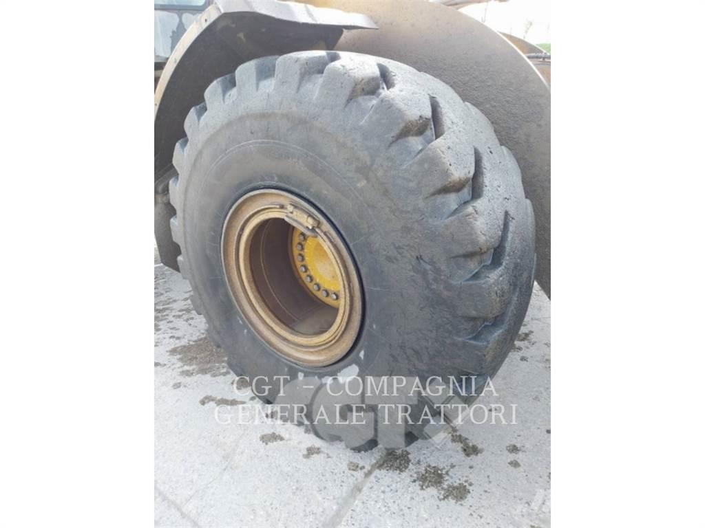 CAT 966M XE Incarcator pe pneuri