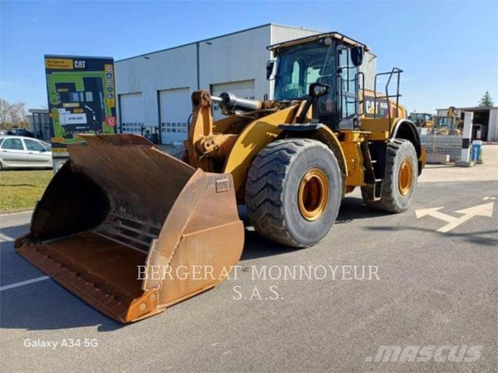 CAT 966M XE Incarcator pe pneuri