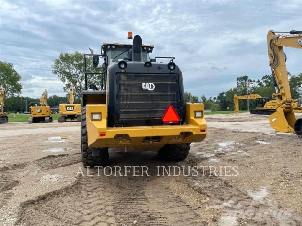 CAT 972-14 Incarcator pe pneuri