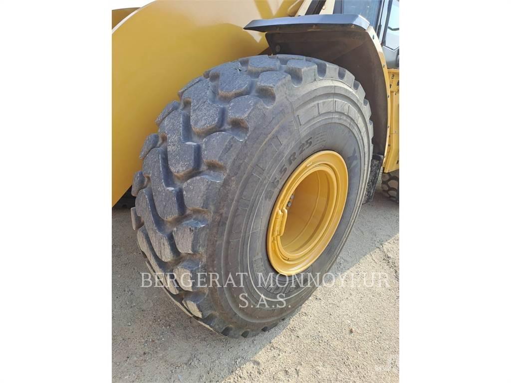 CAT 972 XE Incarcator pe pneuri