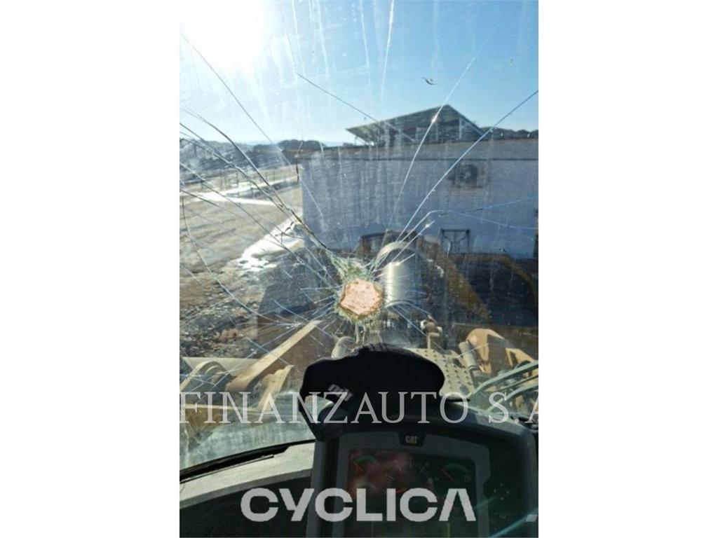 CAT 972K Incarcator pe pneuri