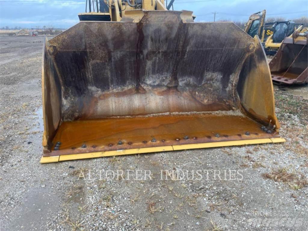 CAT 972M Incarcator pe pneuri