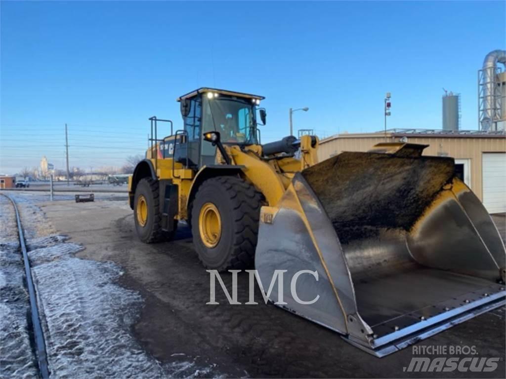 CAT 972M Incarcator pe pneuri