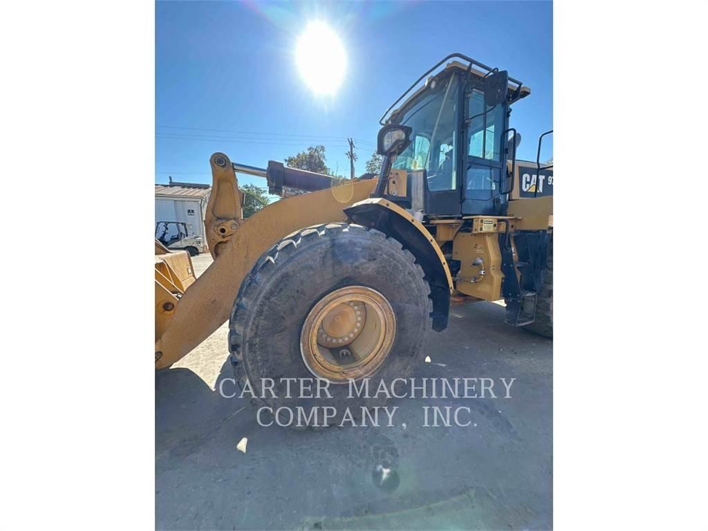 CAT 972M Incarcator pe pneuri