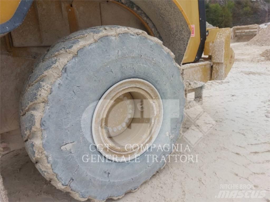 CAT 972M Incarcator pe pneuri