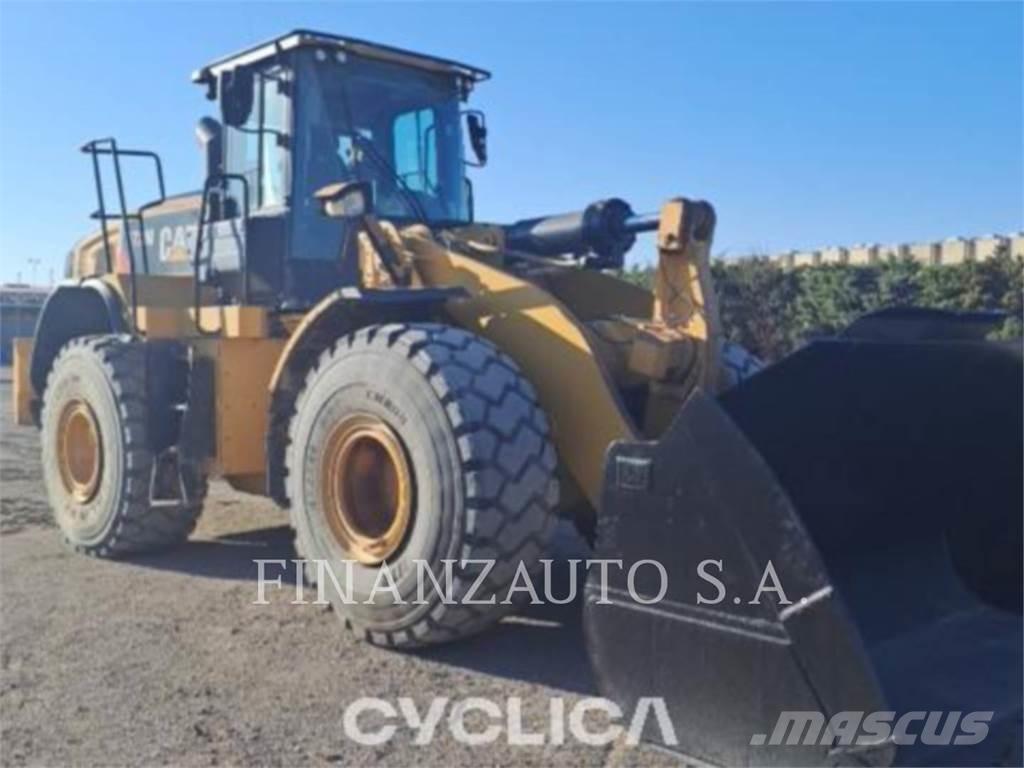 CAT 972M Incarcator pe pneuri