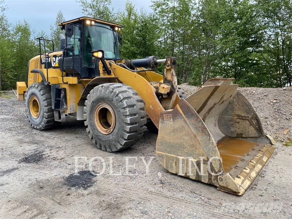 CAT 972M Incarcator pe pneuri
