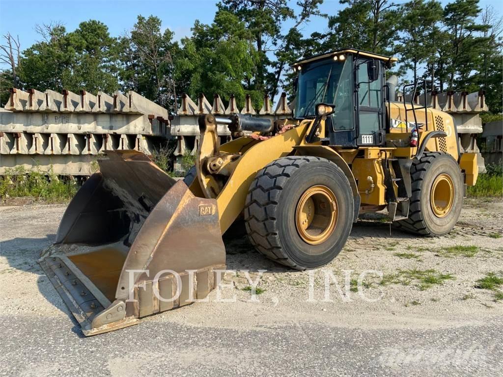 CAT 972M Incarcator pe pneuri