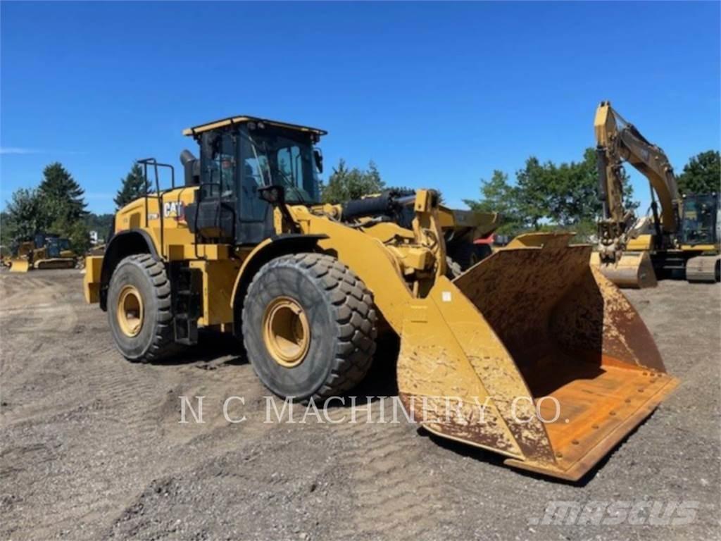 CAT 972M Incarcator pe pneuri