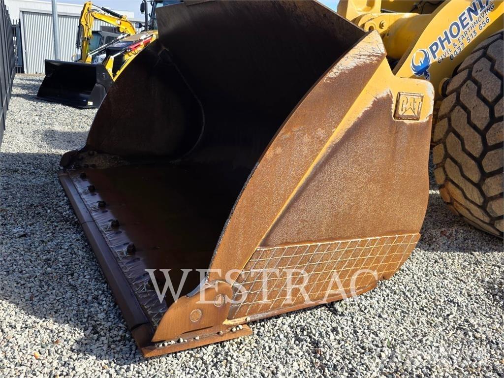 CAT 972M Incarcator pe pneuri