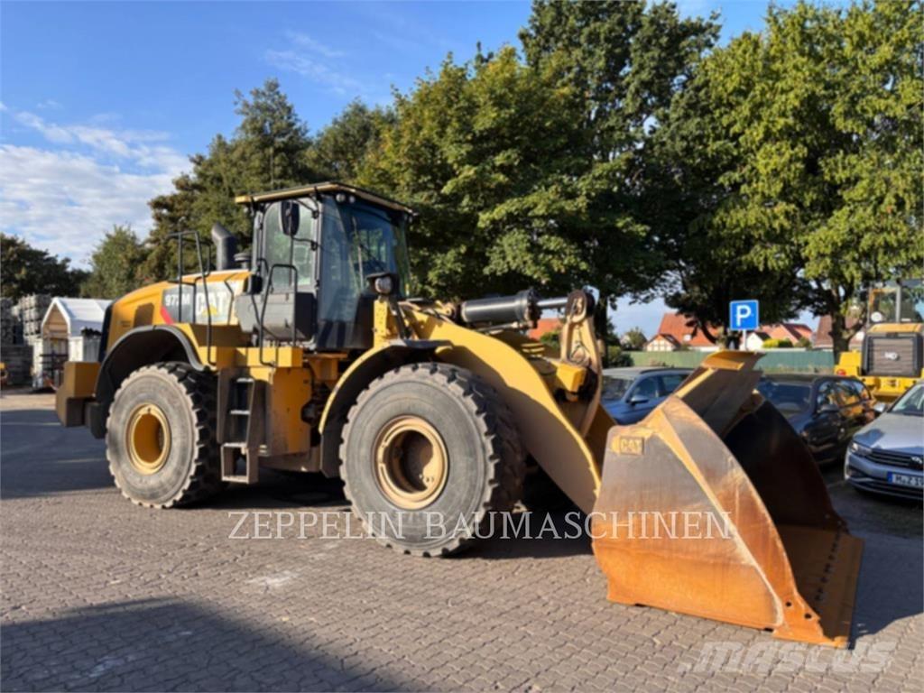 CAT 972M Incarcator pe pneuri