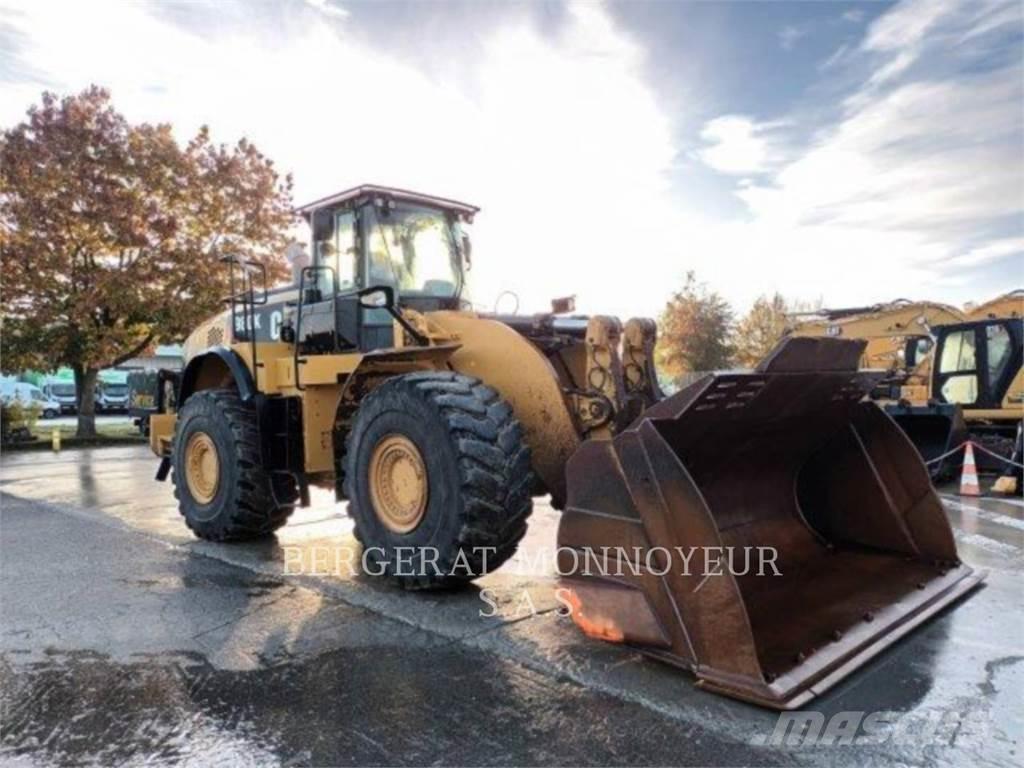 CAT 972M XE Incarcator pe pneuri