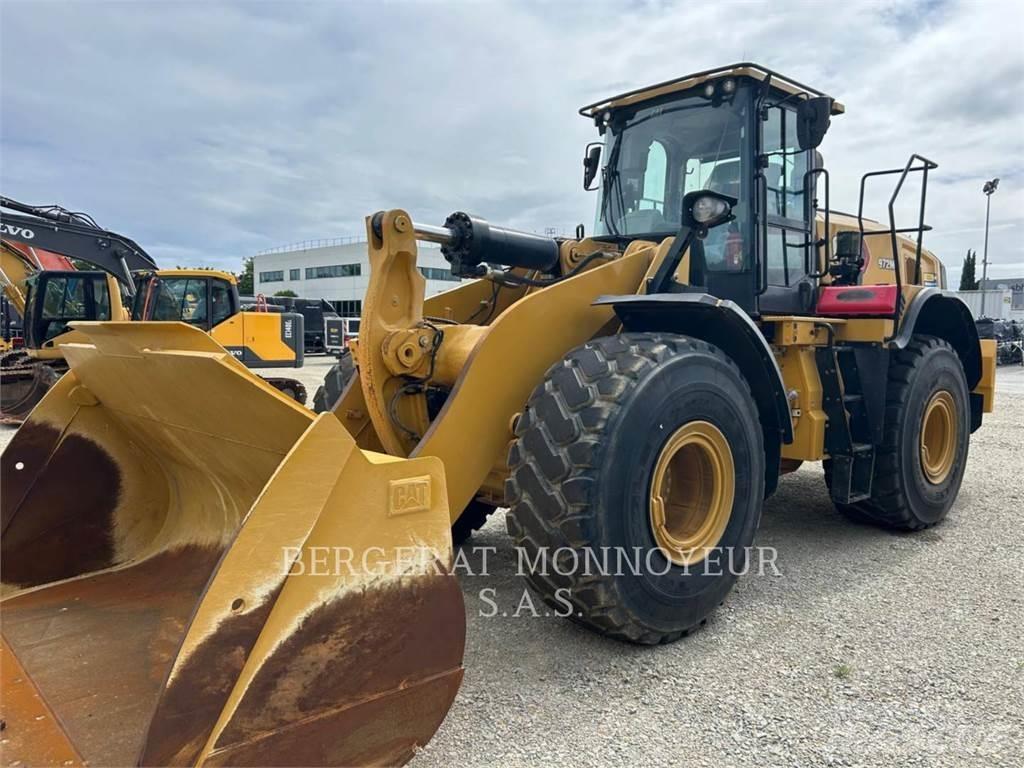 CAT 972M XE Incarcator pe pneuri